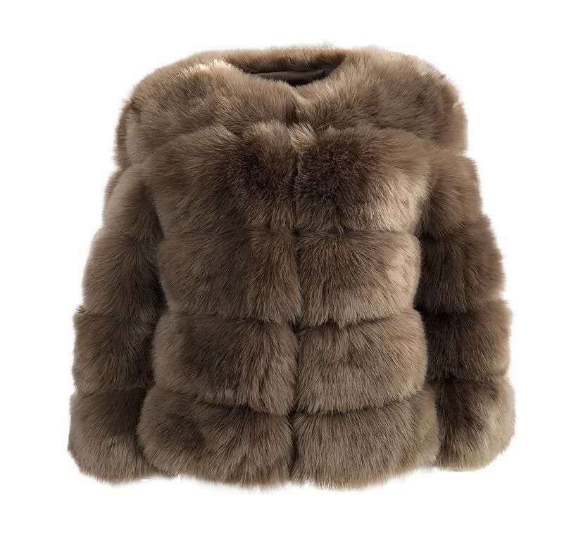 Simplee Women Luxury Winter Warm Fluffy Faux Fur Short Coat Jacket Parka Outwear